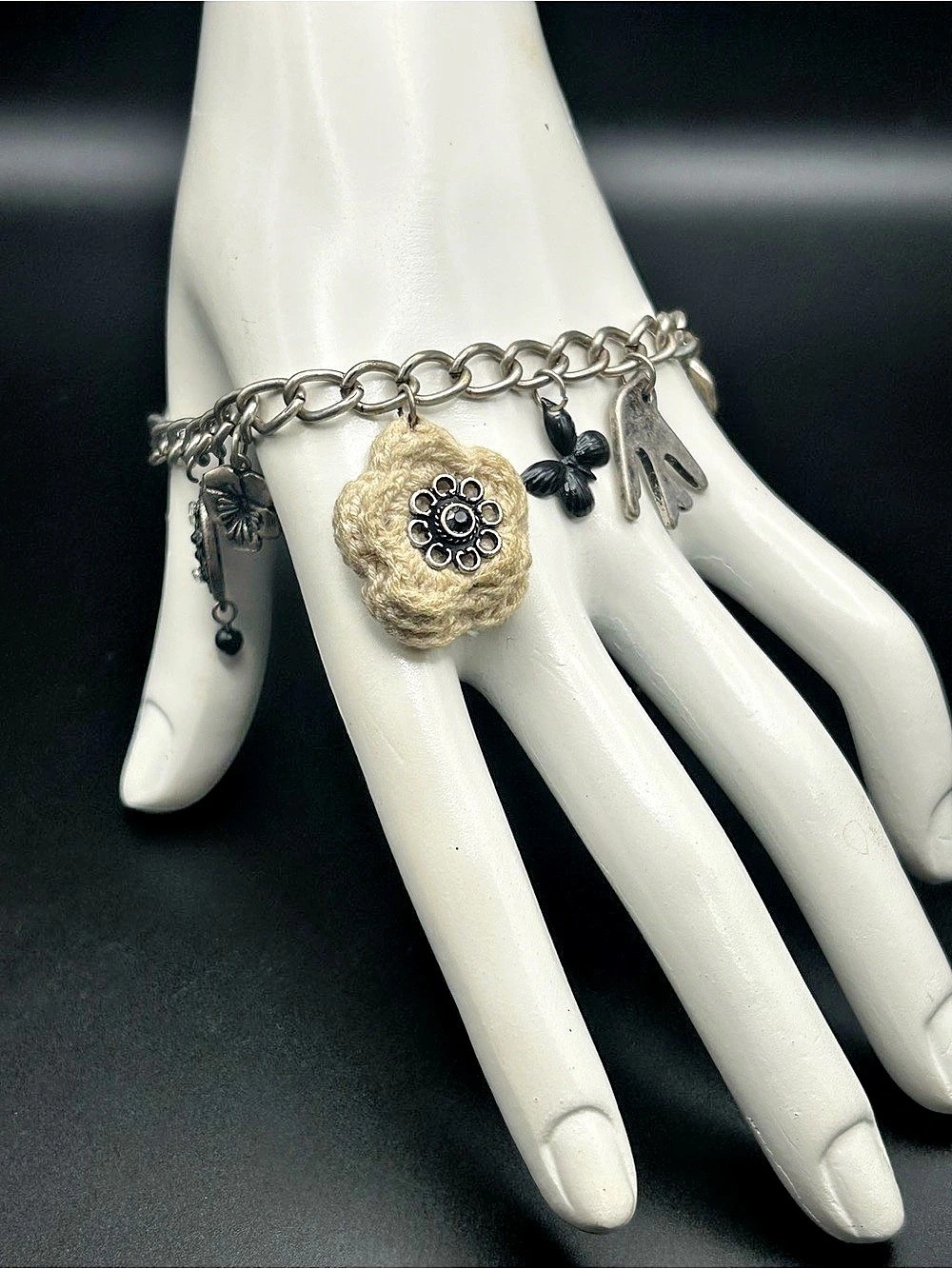 Charm Bracelet Silver & Cream Like New